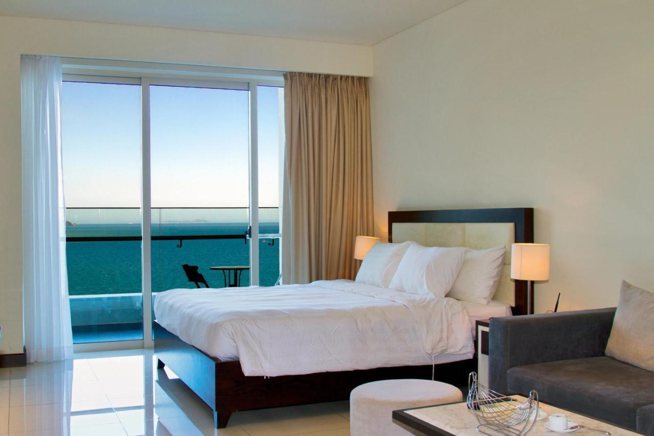 Апарт отель Neo Century Sea View Нячанг Экстерьер фото